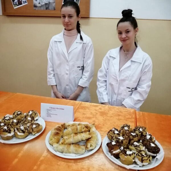 Practică în bucătăria didactică — Turism și alimentație, fotografia 5