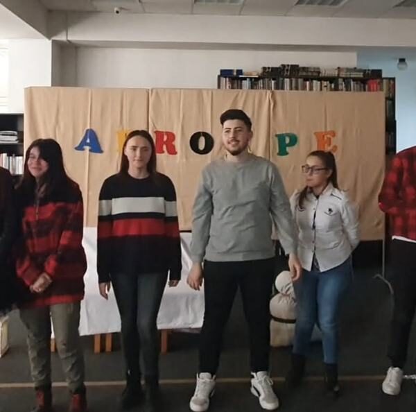 Activitate de teatru, fotografia 7
